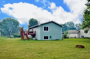 7227 Peterson Trail, Hugo, MN 55038 - Photo 28