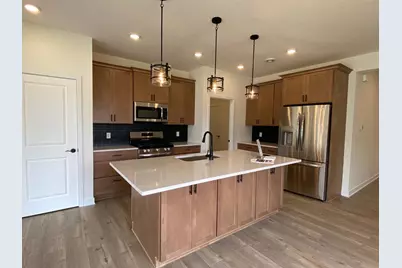 13793 Hollybrook Circle, Apple Valley, MN 55124 - Photo 2