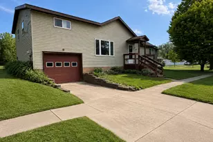 500 Superior St, Milroy, MN 56263 - Photo 2