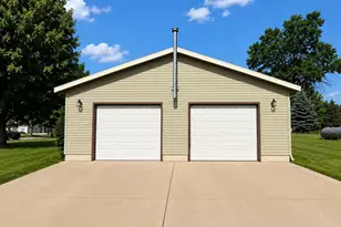 500 Superior St, Milroy, MN 56263 - Photo 4