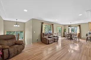 2823 Dunlap Ln SE, Rochester, MN 55904 - Photo 10