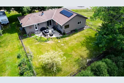 350 Thurman Street, Wells, MN 56097 - Photo 4