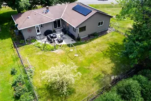350 Thurman St, Wells, MN 56097 - Photo 4