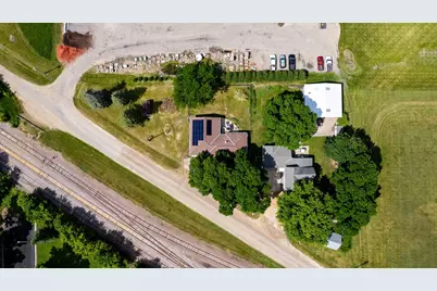 350 Thurman Street, Wells, MN 56097 - Photo 2