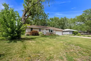 625 119th Ave NE, Blaine, MN 55434 - Photo 2