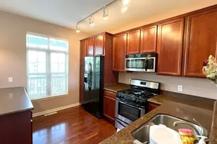 8136 Main Street N, Maple Grove, MN 55369 - Photo 6