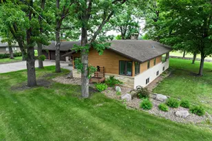 930 Woodland Cir, Long Prairie, MN 56347 - Photo 4