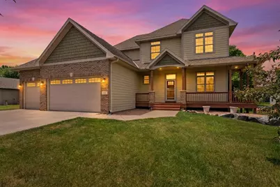 101 8th Avenue SE, Isanti, MN 55040 - Photo 2