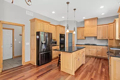 101 8th Avenue SE, Isanti, MN 55040 - Photo 10