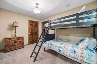 18464 Farmstead Circle, Eden Prairie, MN 55347 - Photo 38