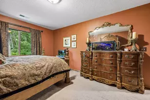 18464 Farmstead Cir, Eden Prairie, MN 55347 - Photo 36