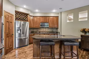 18464 Farmstead Cir, Eden Prairie, MN 55347 - Photo 16