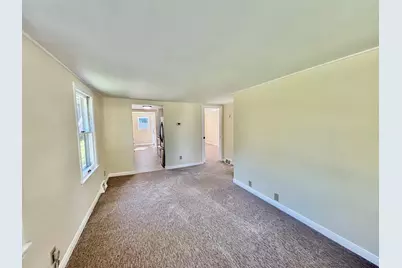 577 Glenbrook Avenue N, Oakdale, MN 55128 - Photo 4