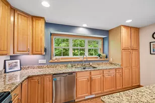 1026 St Johns Bay, Woodbury, MN 55129 - Photo 18
