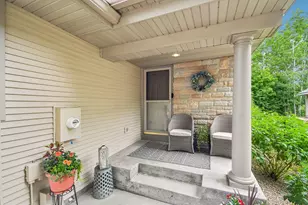 1026 St Johns Bay, Woodbury, MN 55129 - Photo 6