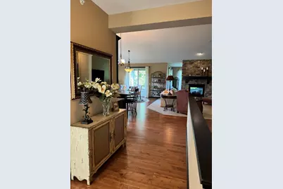 10788 Lyndale Bluffs Trail, Bloomington, MN 55420 - Photo 6