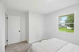5943 Idaho Ave N, Crystal, MN 55428 - Photo 16