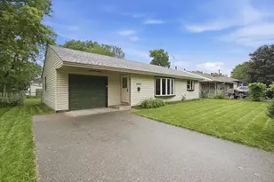 5943 Idaho Ave N, Crystal, MN 55428 - Photo 4