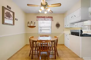 213 7th Ave NE, Waseca, MN 56093 - Photo 8