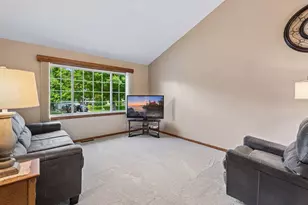 309 Wildhurst Rd, Waconia, MN 55387 - Photo 10