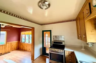 206 Gunn St, Coleraine, MN 55722 - Photo 6