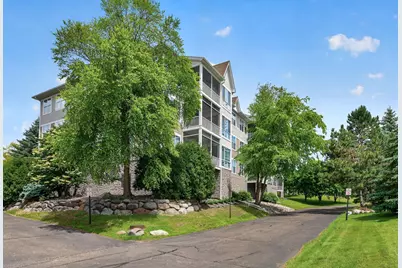 100 Clydesdale Trail #329, Medina, MN 55340 - Photo 24