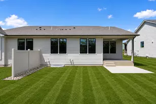18 Palomino Ct, Hudson, WI 54016 - Photo 8