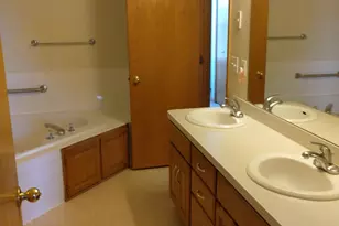 1063 Juniper Ct, Shakopee, MN 55379 - Photo 18