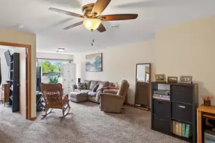 38272 Explorer Cir, North Branch, MN 55056 - Photo 20