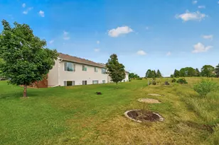 38272 Explorer Cir, North Branch, MN 55056 - Photo 30