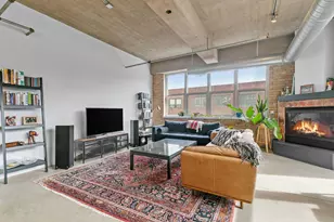 901 N 3rd St, Minneapolis, MN 55401 - Photo 2