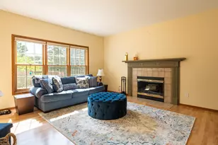 12640 Edinborough Cir, Apple Valley, MN 55124 - Photo 36