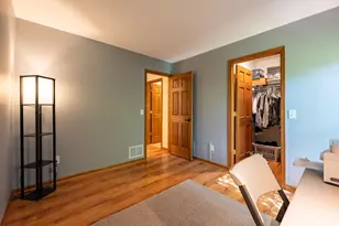 12640 Edinborough Cir, Apple Valley, MN 55124 - Photo 52