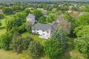 2065 Woodstone Ct, Victoria, MN 55386 - Photo 2