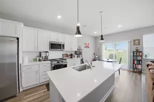 22884 Hazel Ln, Rogers, MN 55374 - Photo 12