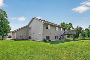 13745 Wellstead Dr, Rogers, MN 55374 - Photo 10