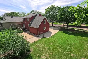 419 Webster St, Fairmont, MN 56031 - Photo 2
