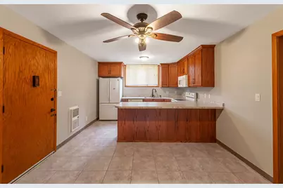 813 6th Avenue N #B7, Fargo, ND 58102 - Photo 6