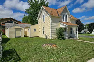213 E Fremont St, Spring Valley, MN 55975 - Photo 2