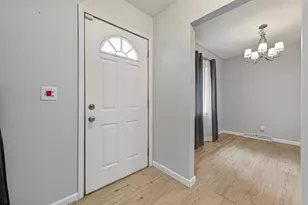 819 Morgan Ave N, Minneapolis, MN 55411 - Photo 10