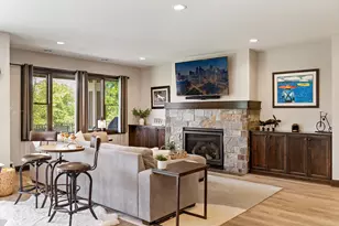 15489 Legacy Oaks Trl, Minnetonka, MN 55391 - Photo 36