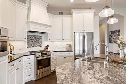 15489 Legacy Oaks Trail, Minnetonka, MN 55391 - Photo 16
