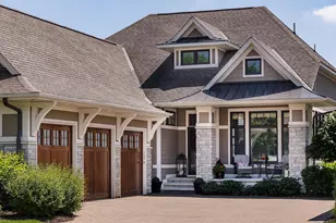 15489 Legacy Oaks Trl, Minnetonka, MN 55391 - Photo 2