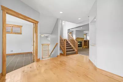 433 Majestic Court, Shoreview, MN 55126 - Photo 2