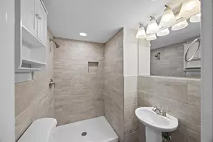 631 Western Ave N, Saint Paul, MN 55103 - Photo 24