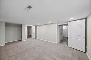 631 Western Ave N, Saint Paul, MN 55103 - Photo 38