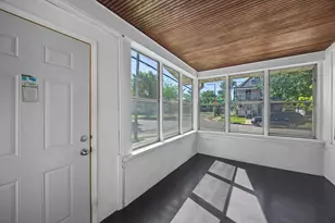 631 Western Ave N, Saint Paul, MN 55103 - Photo 2