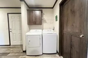517 Begonia Ln, Altoona, WI 54720 - Photo 16
