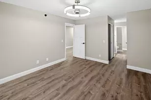 5643 Green Cir Dr, Minnetonka, MN 55343 - Photo 24