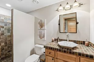 9353 Shetland Rd, Eden Prairie, MN 55347 - Photo 20